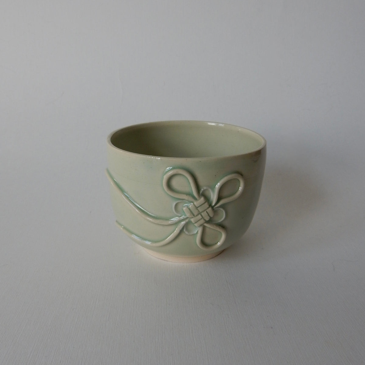 Lucky Knot Cup - Celadon